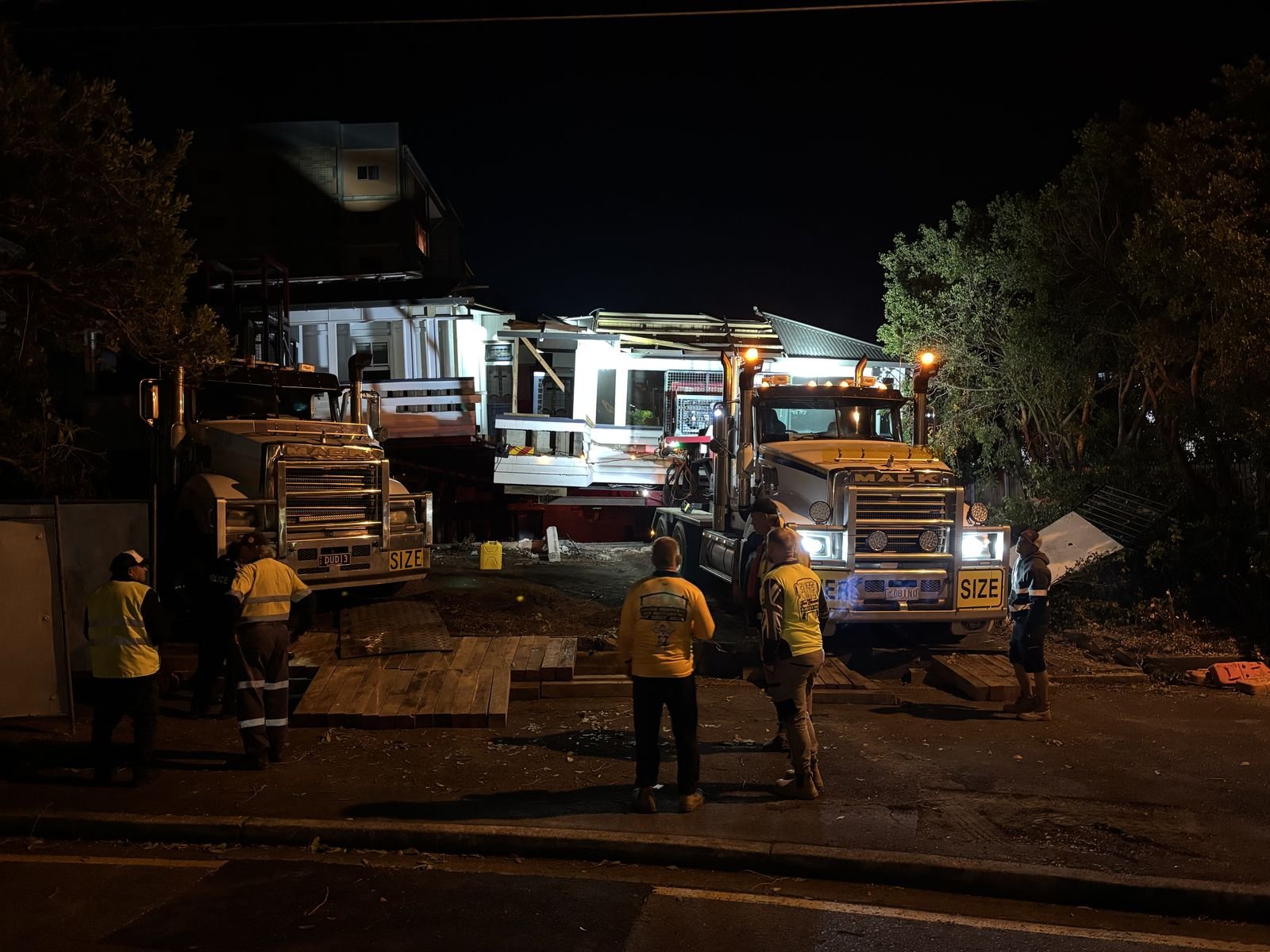 The Elite House Removals crew working a night move